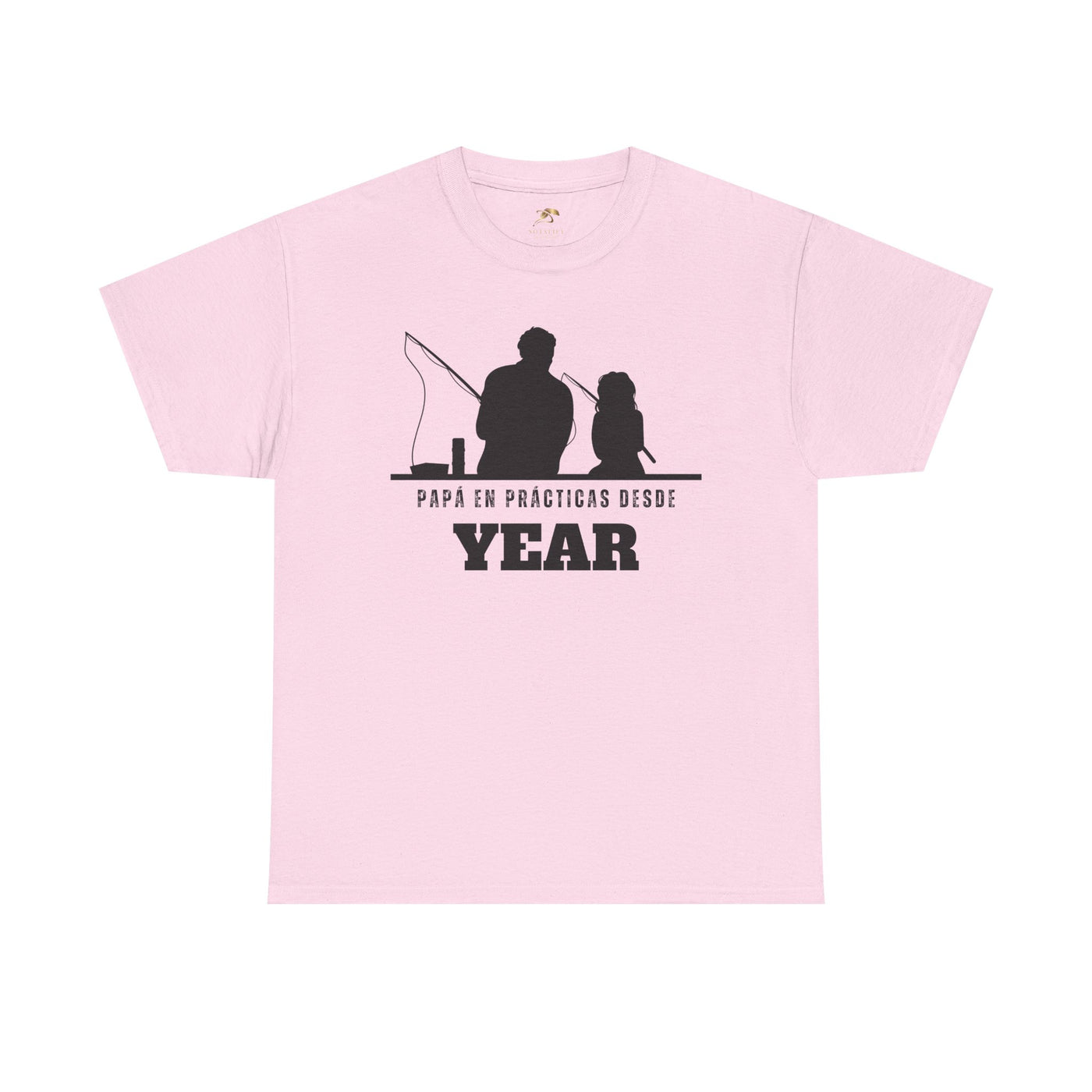 Fishing Dad Shirt | Papá en Prácticas Desde [Year] | Personalized Dad & Son/Daughter Fishing Tee | Fathers Day Gift | Spanish Custom T-Shirt