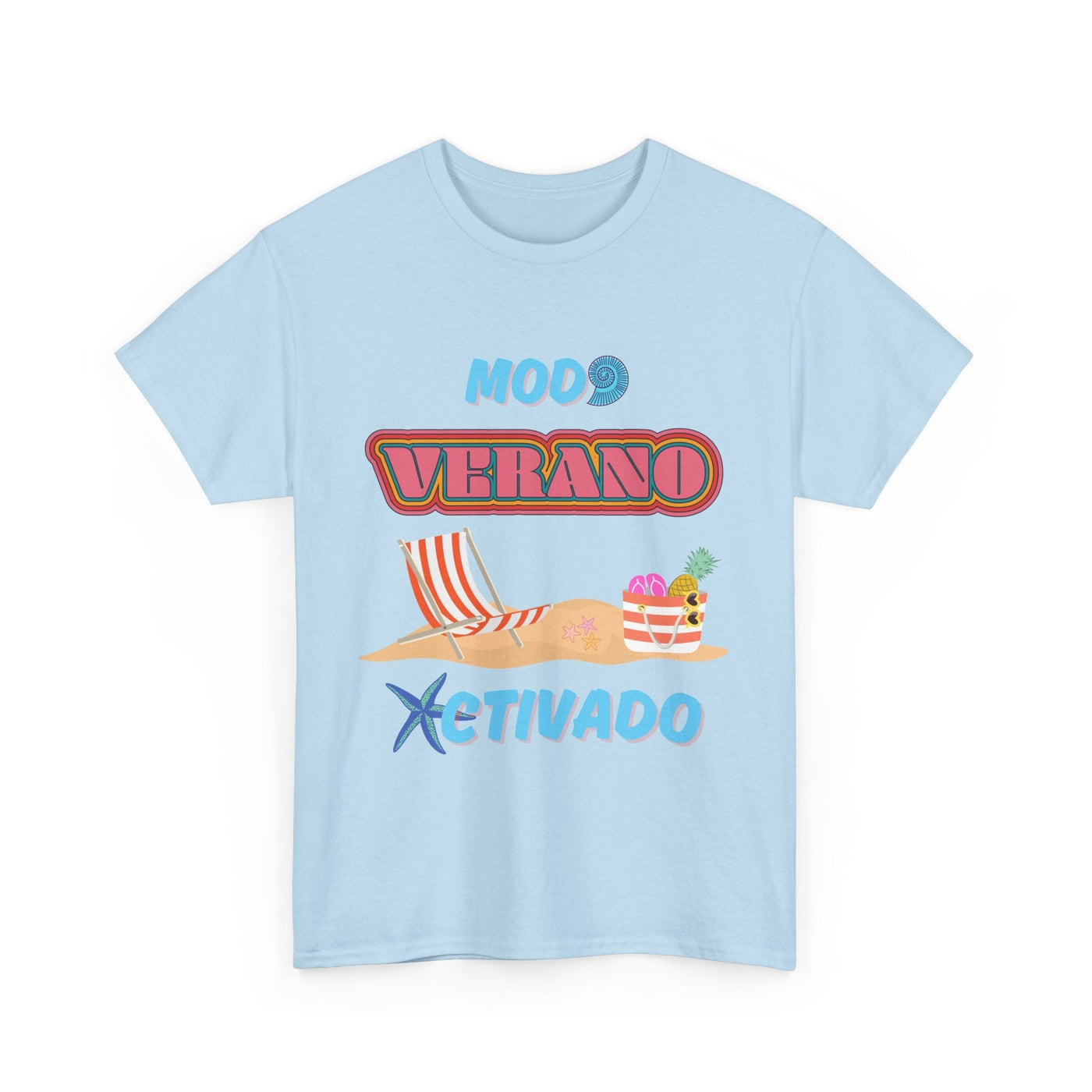 Unisex "Modo Verano Activado" T-shirt in baby blue with retro fonts, beach scene, and tropical elements. Ideal for summer and beach vibes.