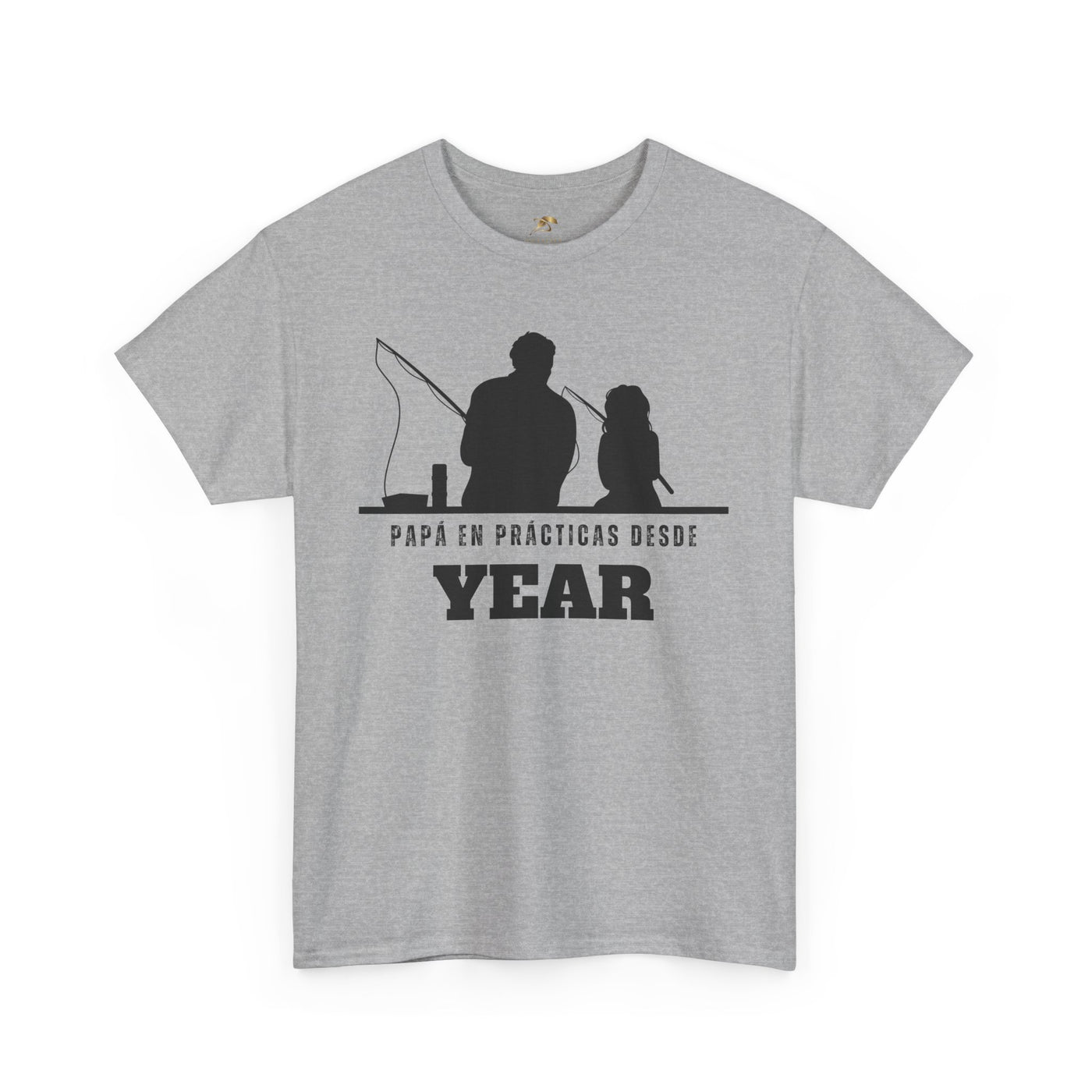 Fishing Dad Shirt | Papá en Prácticas Desde [Year] | Personalized Dad & Son/Daughter Fishing Tee | Fathers Day Gift | Spanish Custom T-Shirt