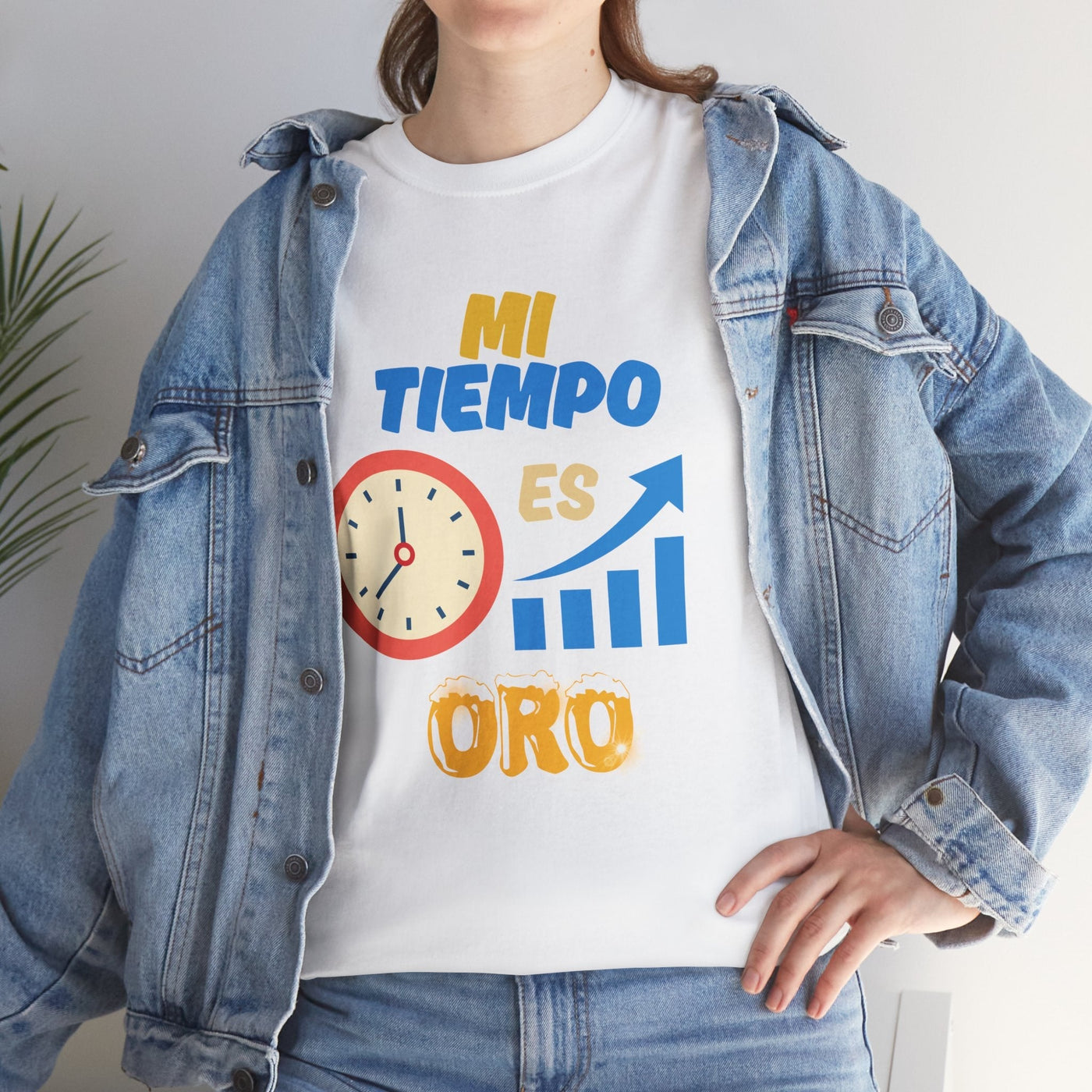 Unisex white t-shirt with "Mi Tiempo Es Oro" design featuring a clock and growth chart, ideal for productivity and time management.