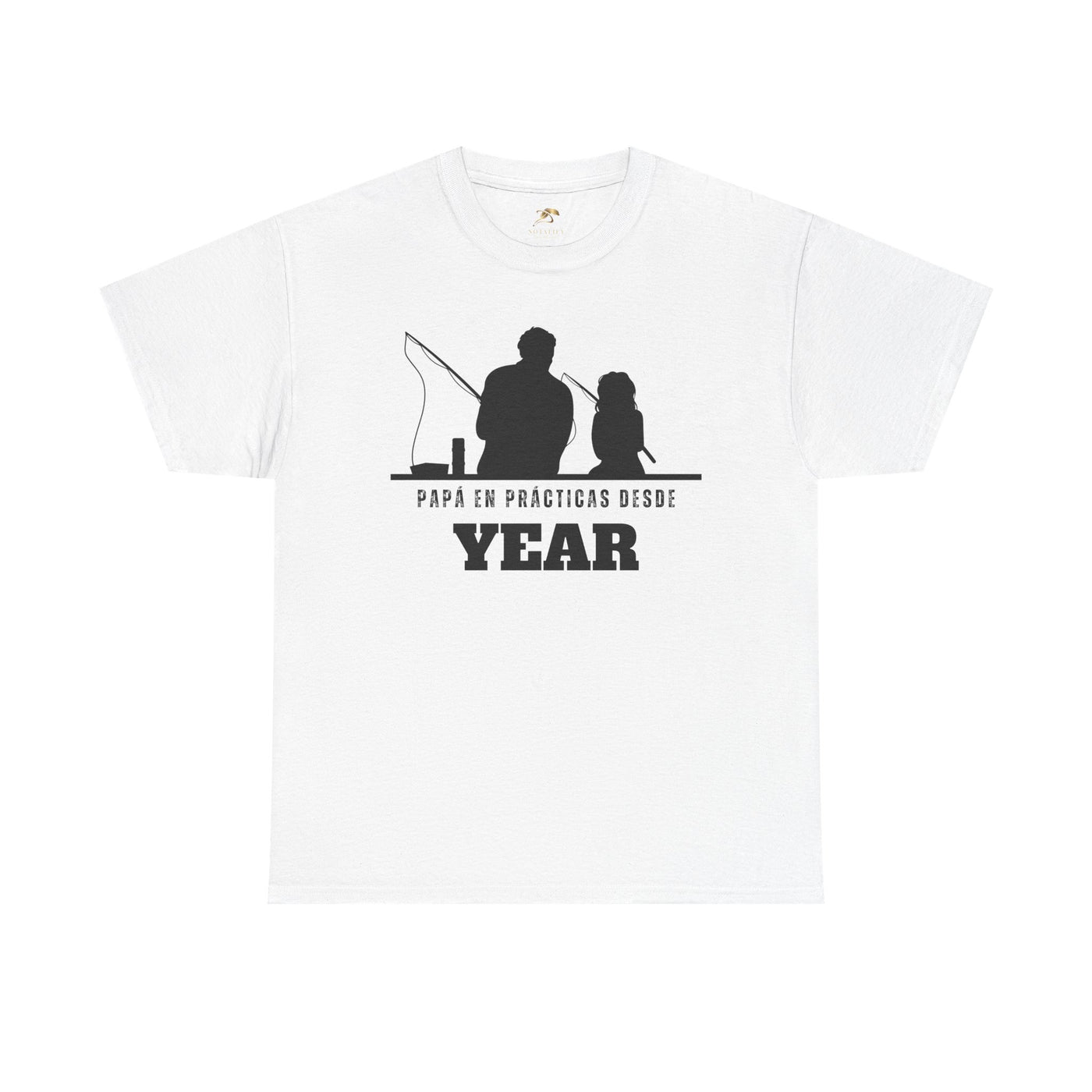 Fishing Dad Shirt | Papá en Prácticas Desde [Year] | Personalized Dad & Son/Daughter Fishing Tee | Fathers Day Gift | Spanish Custom T-Shirt