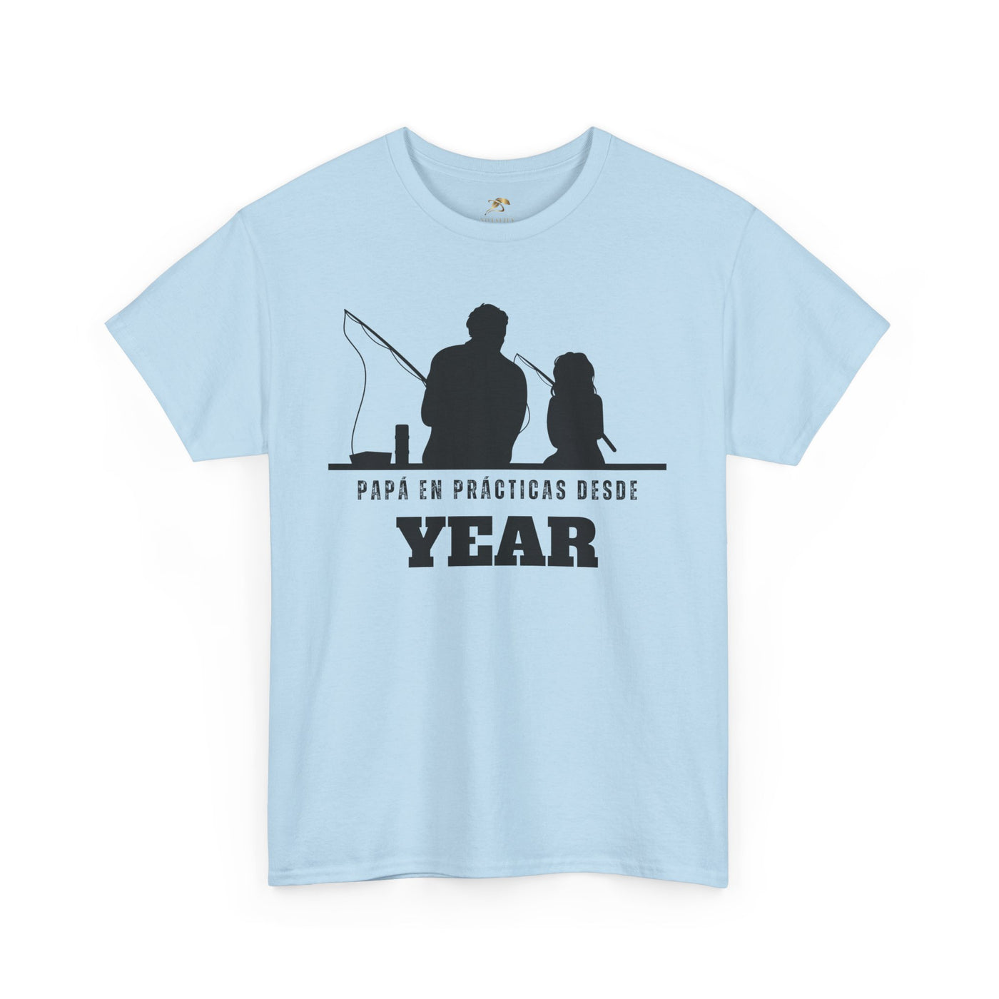 Fishing Dad Shirt | Papá en Prácticas Desde [Year] | Personalized Dad & Son/Daughter Fishing Tee | Fathers Day Gift | Spanish Custom T-Shirt