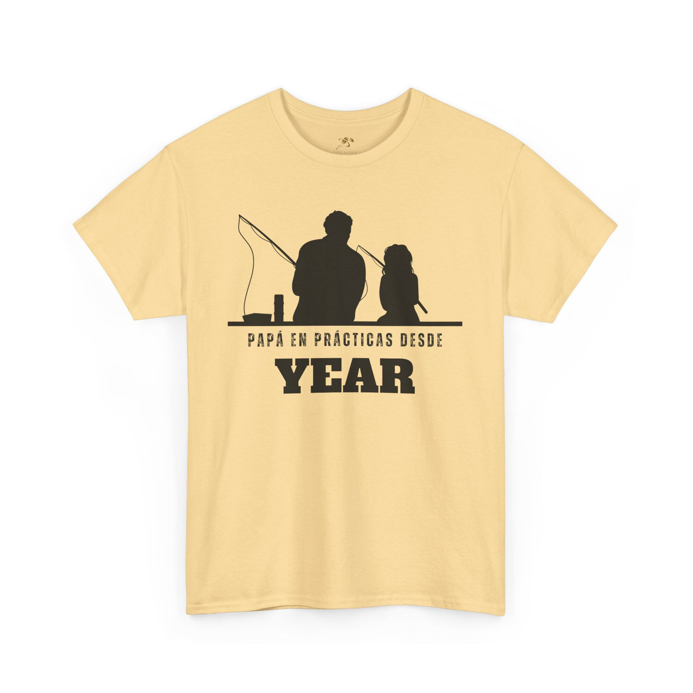 Fishing Dad Shirt | Papá en Prácticas Desde [Year] | Personalized Dad & Son/Daughter Fishing Tee | Fathers Day Gift | Spanish Custom T-Shirt